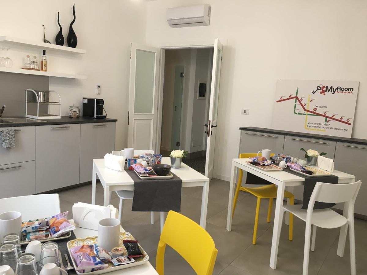 Room Center Station 2 베르가모 외부 사진
